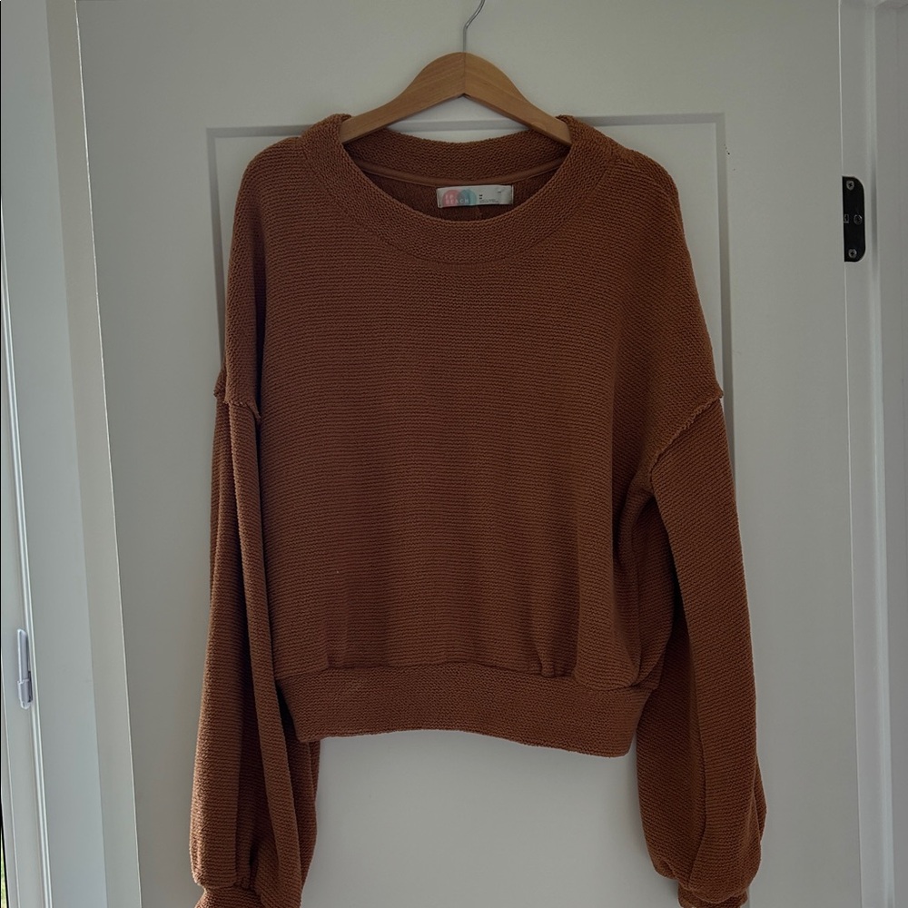 Elegant Women's Crew Neck Sweater in Rich Brown